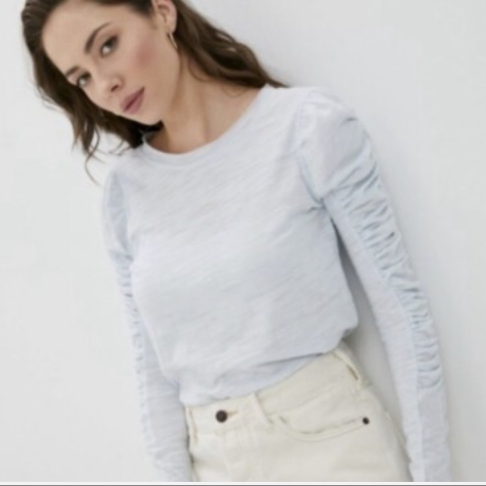 Free People We The Free Long Sleeve Natasha Ruched T-Shirt‎ Size Small Blue Top